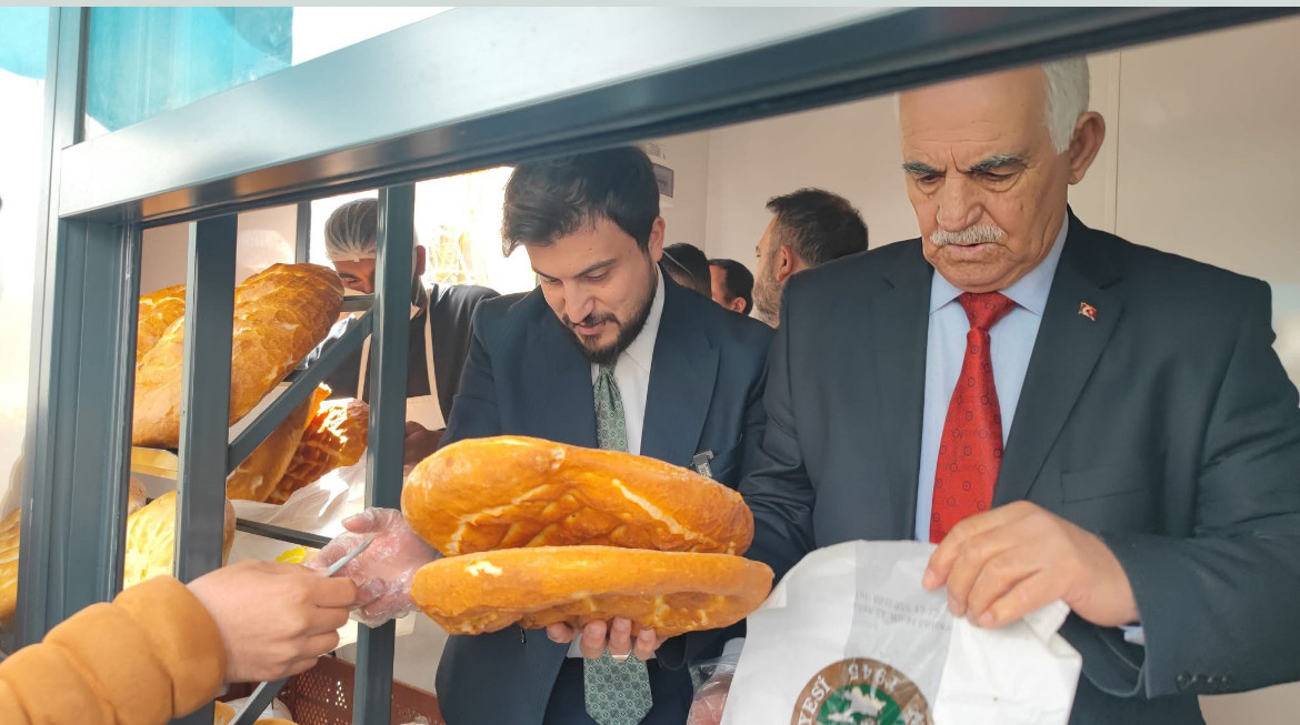 Adilcevaz’da Ekmek 5 TL, Çiftli Ramazan Pidesi İse 10 TL 