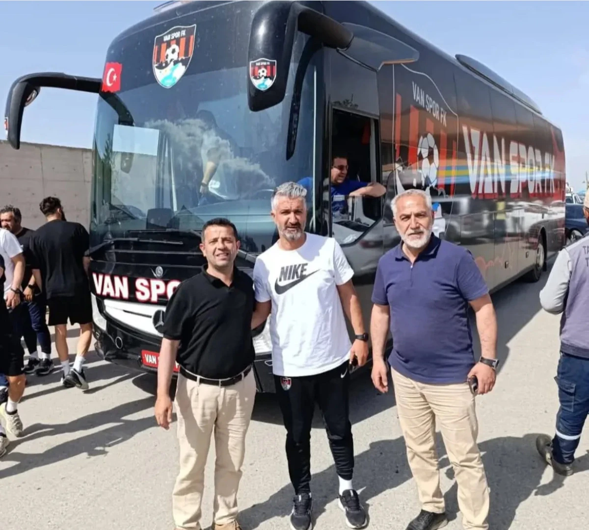 Van Spor Kafilesi Bitlis’te Coşkuyla Karşılandı